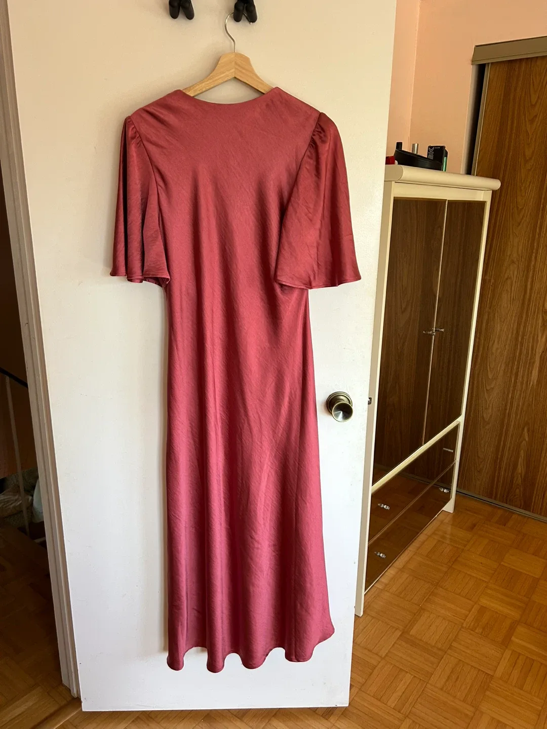 Joie Satin Dress - Size L/G - Rose Colour image indicator(2)