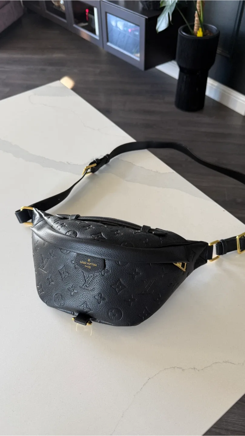 Louis Vuitton Bumbag - Black Monogram thumbnail
