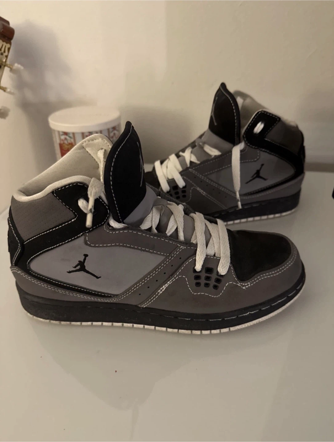 Jordan Basketball Shoes - Size 6.5y