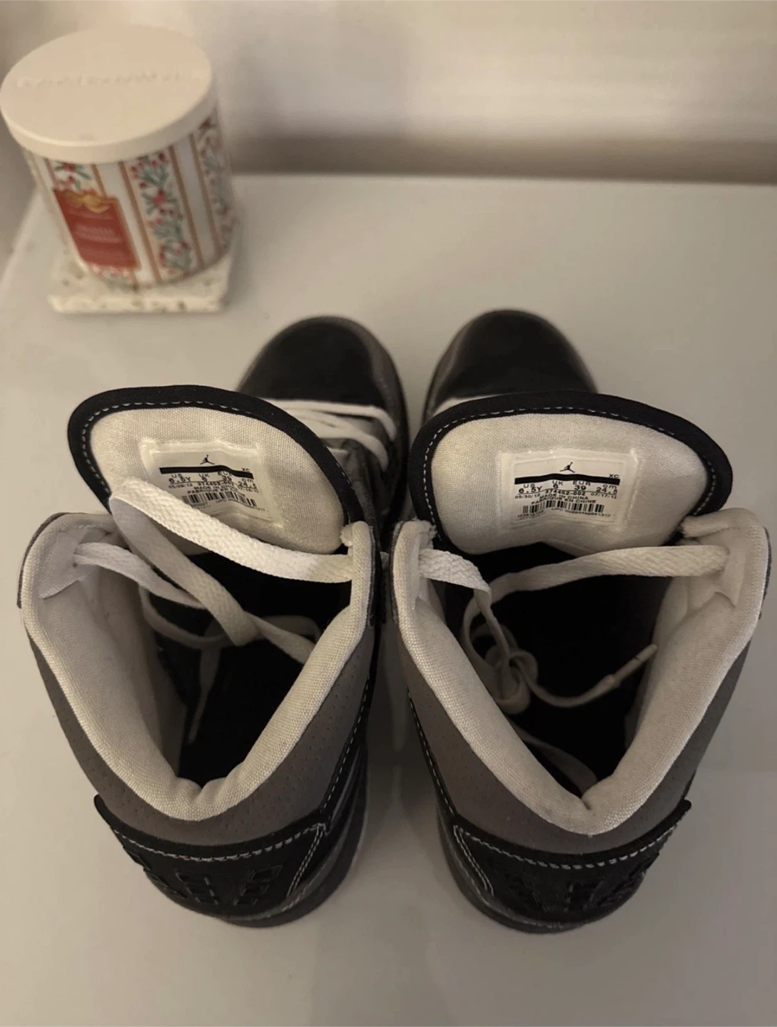 Jordan Basketball Shoes - Size 6.5y - photo 4