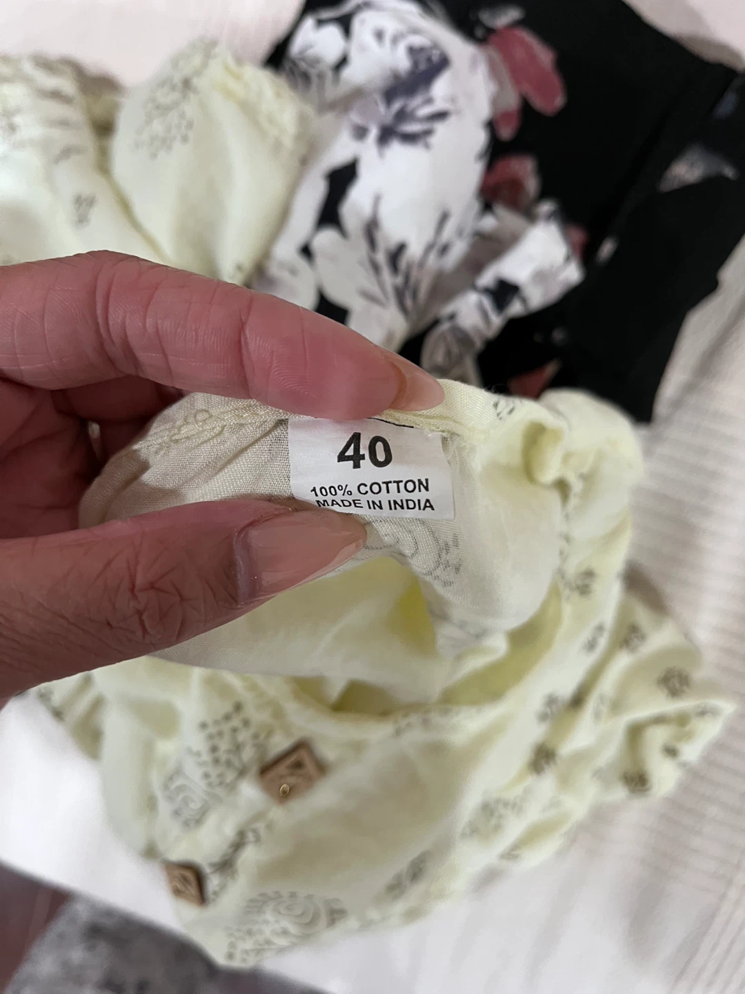 Pale Yellow Cotton Kurti - photo 4