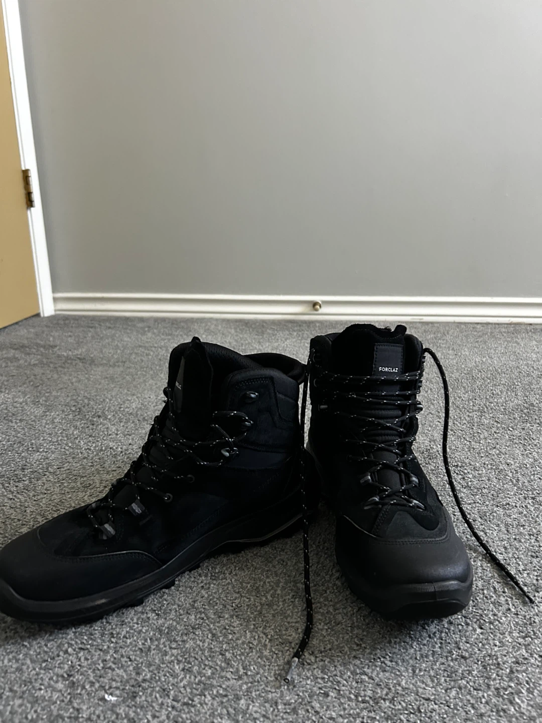 Forclaz Black Hiking Boots - EU 44/ US 10 - photo 3