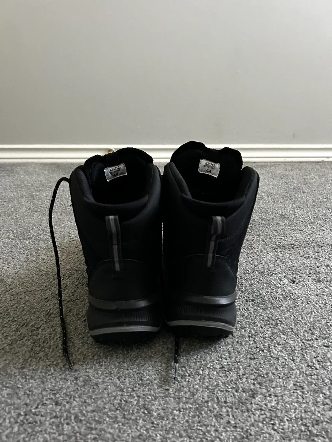 Forclaz Black Hiking Boots - EU 44/ US 10 image indicator(6)