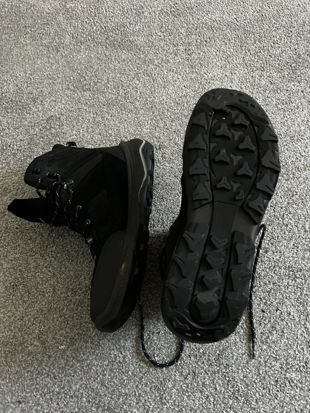 Forclaz Black Hiking Boots - EU 44/ US 10 image indicator(5)