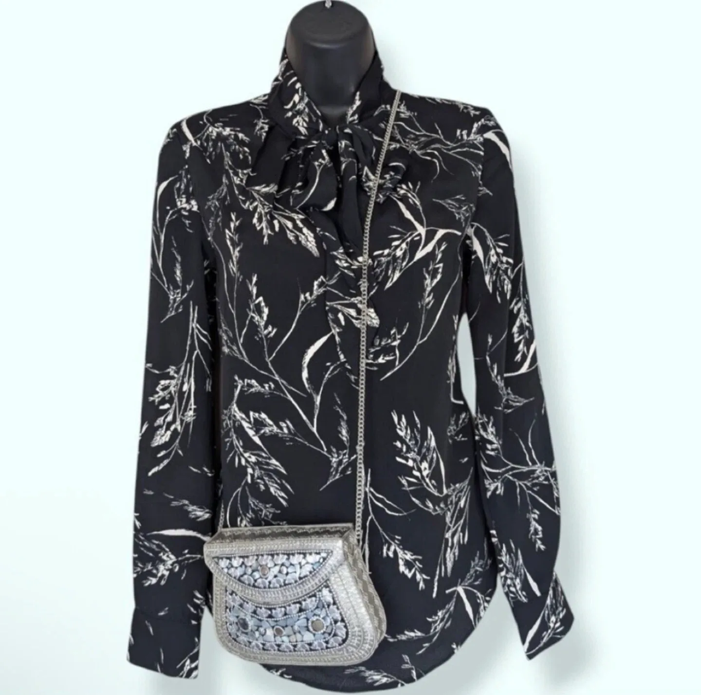 Vintage Handmade Mosaic Mother of Pearl Crossbody Metal Purse image indicator(4)