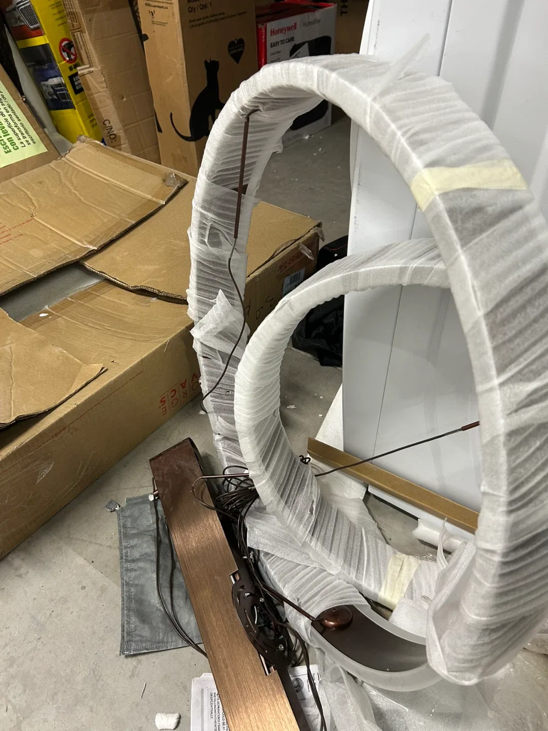 New XGZL Lighting 2-Ring Modern LED Chandelier - Black image indicator(2)