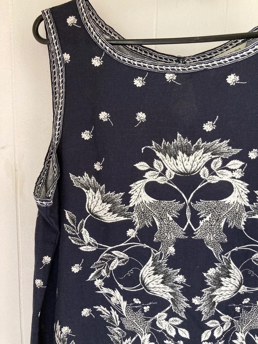 Navy Floral Pattern Dress - size 16 image indicator(3)