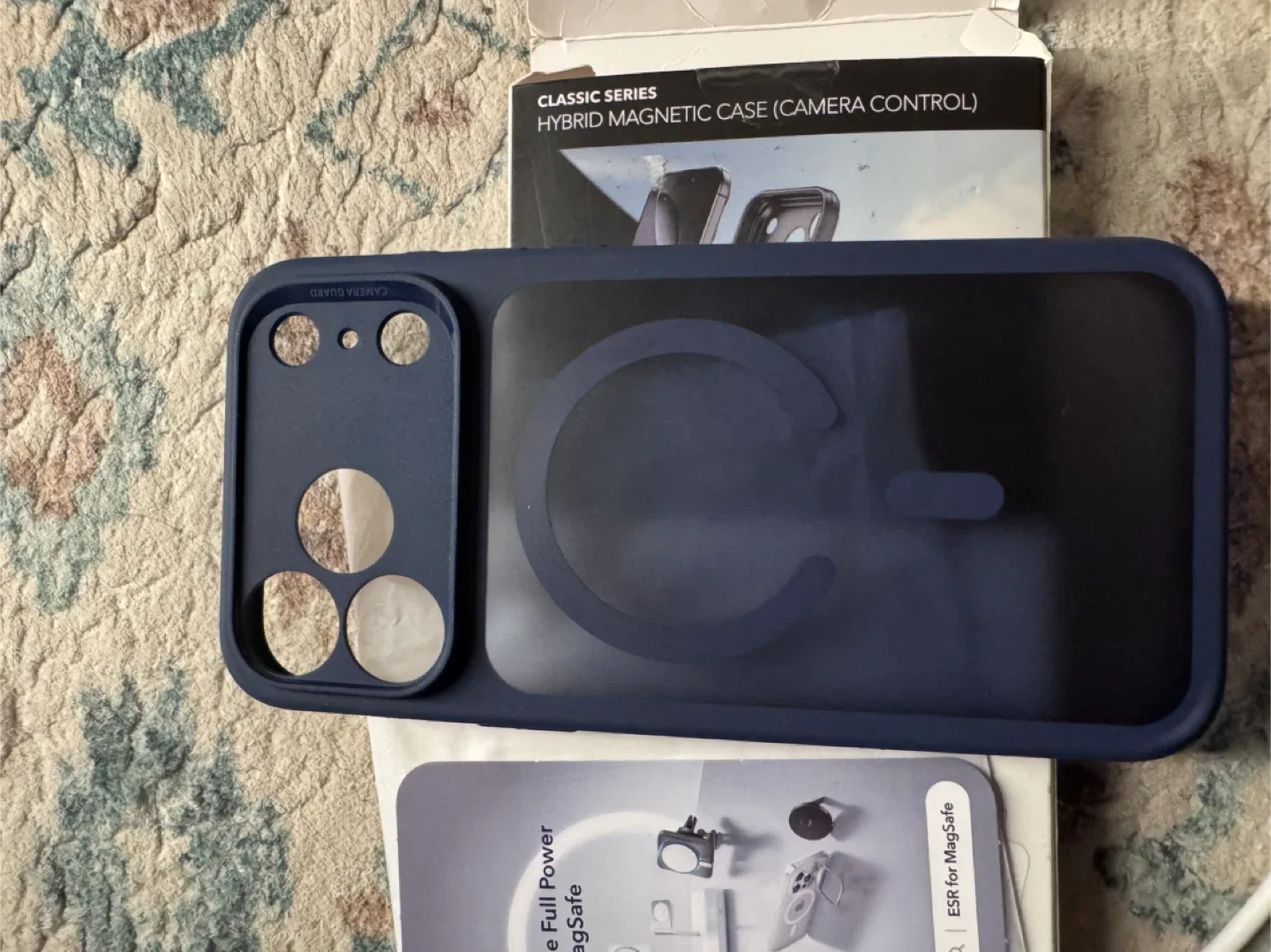 Magnetic Case for iphone 17 pro max image indicator(2)