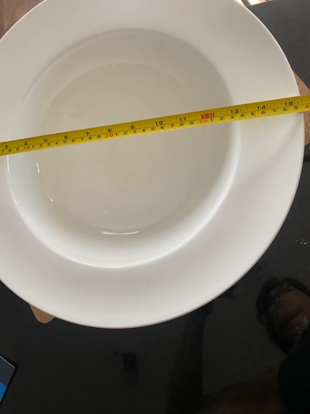 10 Strawberry Street Large Serving Bowl - photo 3