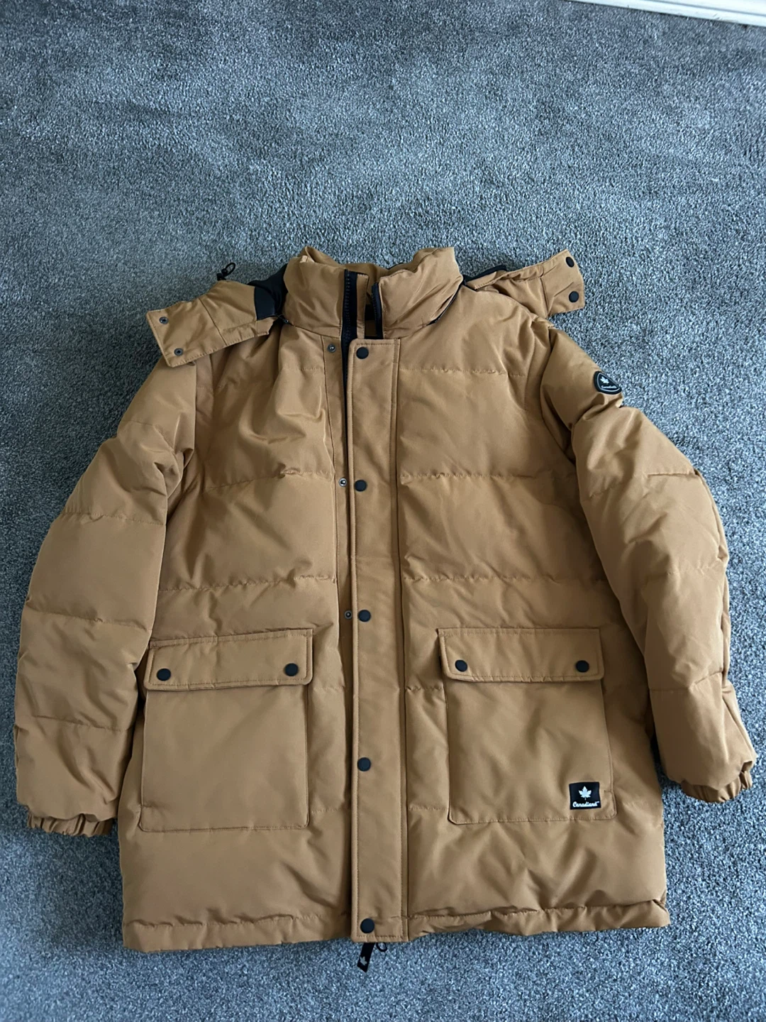 Canadiana Puffer Jacket - Khaki