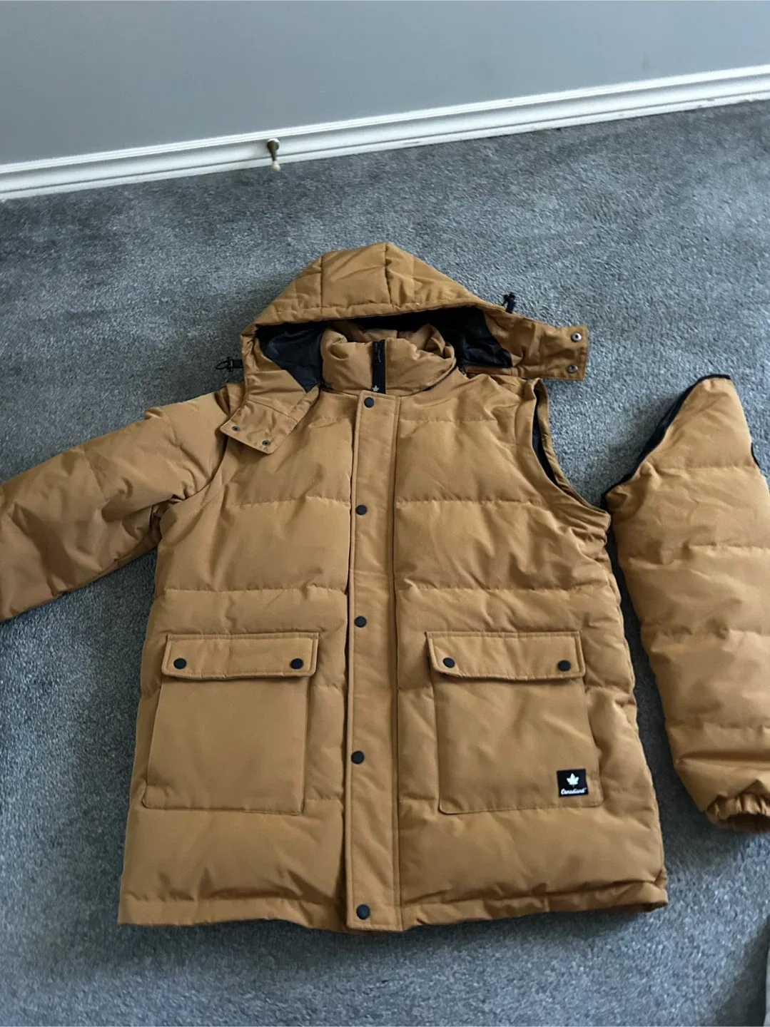 Canadiana Puffer Jacket - Khaki image indicator(2)