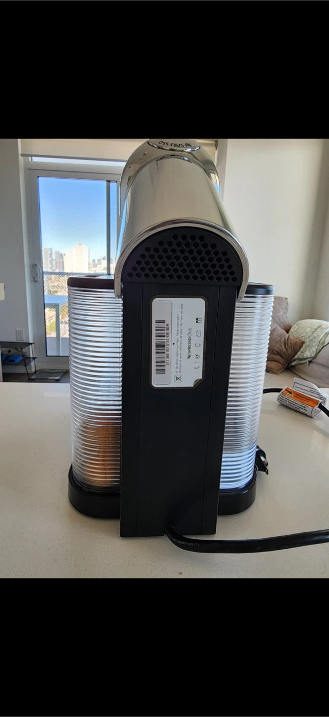 Nespresso Vertuo Next Coffee Machine by Breville - photo 2