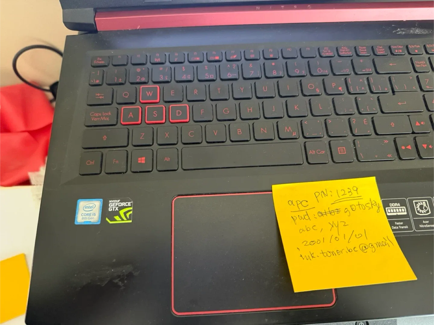 Acer Nitro 5 Gaming Laptop image indicator(3)