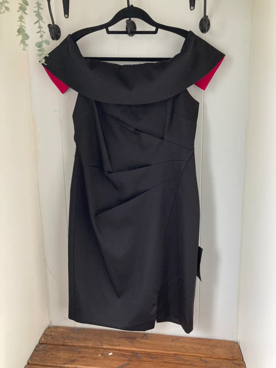 With Tags Black Off-the-Shoulder Dress - size 14 image indicator(9)