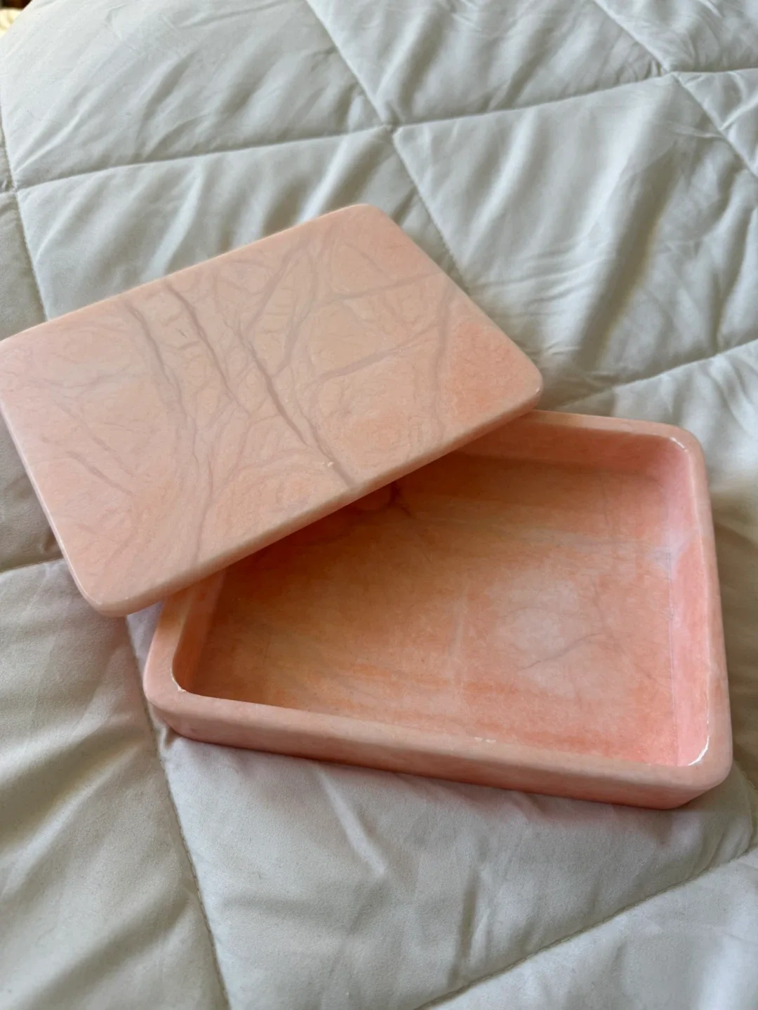 Alabaster Trinket/Jewelry Box thumbnail