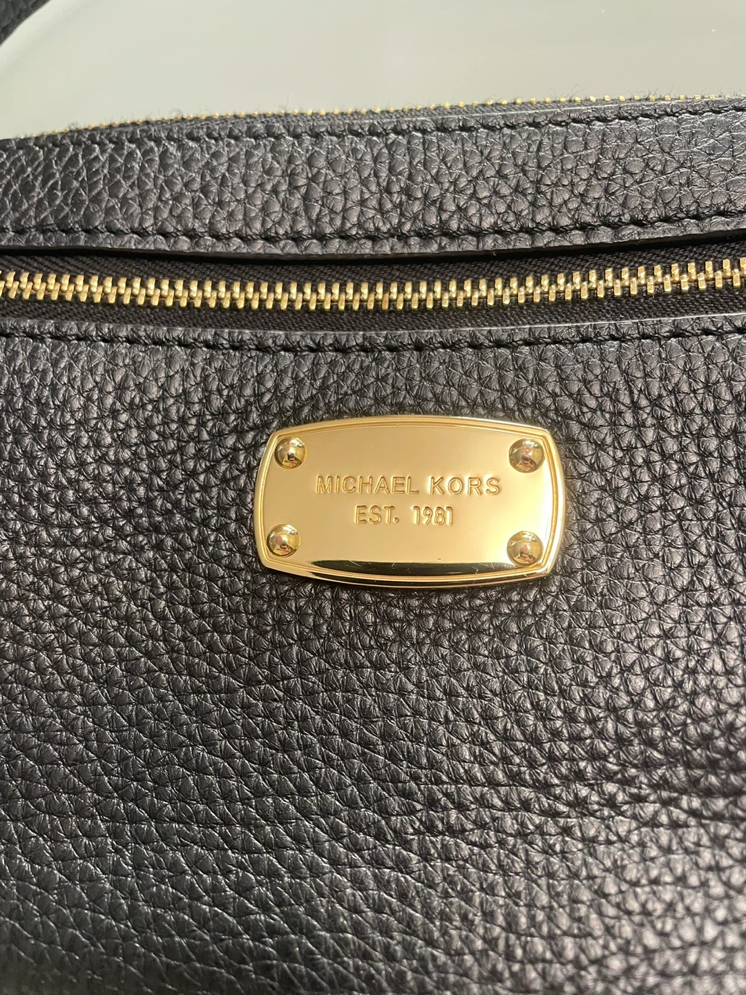 Michael Kors Black Leather Wristlet - photo 3