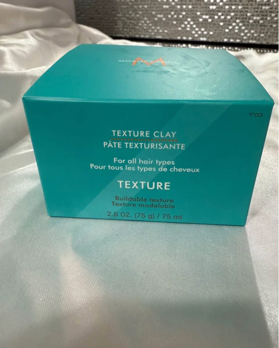 Moroccanoil Texture Clay image indicator(4)