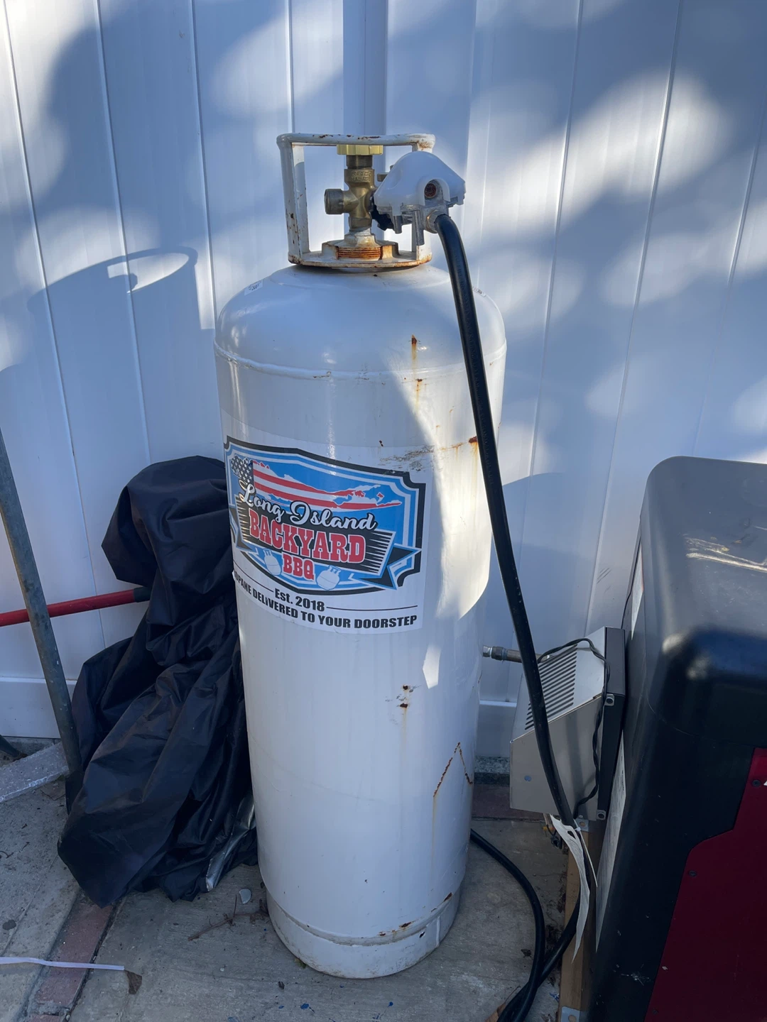 Long Island Backyard BBQ Propane Tank