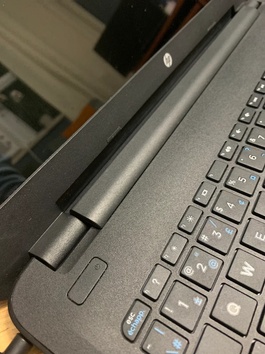 HP Notebook Laptop - with charger image indicator(8)