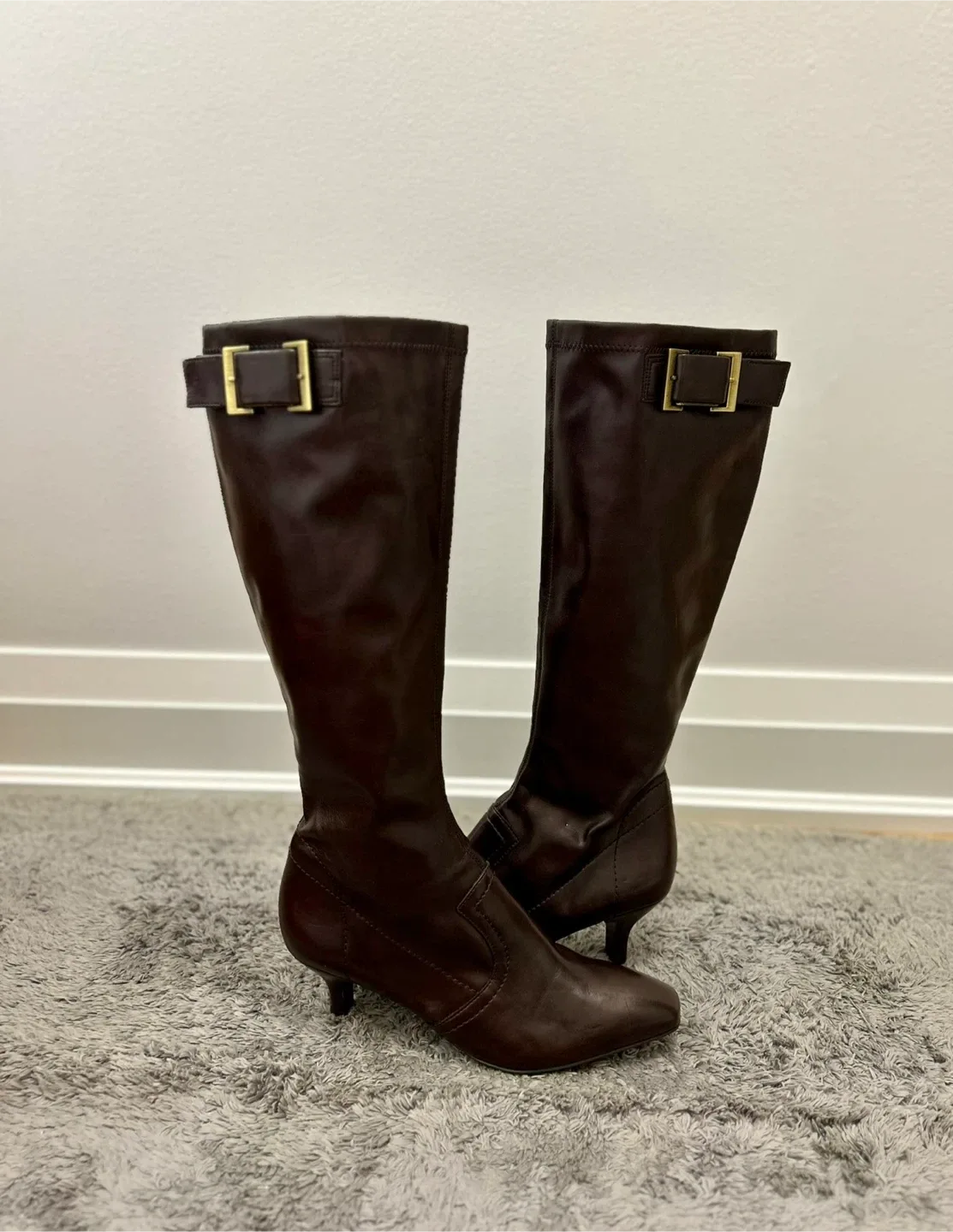 Brown Leather Knee High Boots image indicator(2)