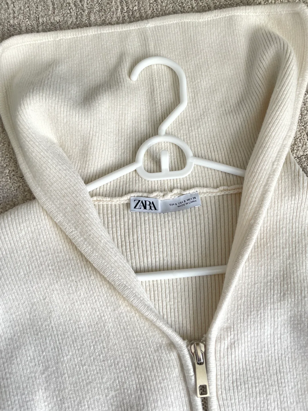 Zara Striped Knit Zip-Up Hoodie - Size S image indicator(4)