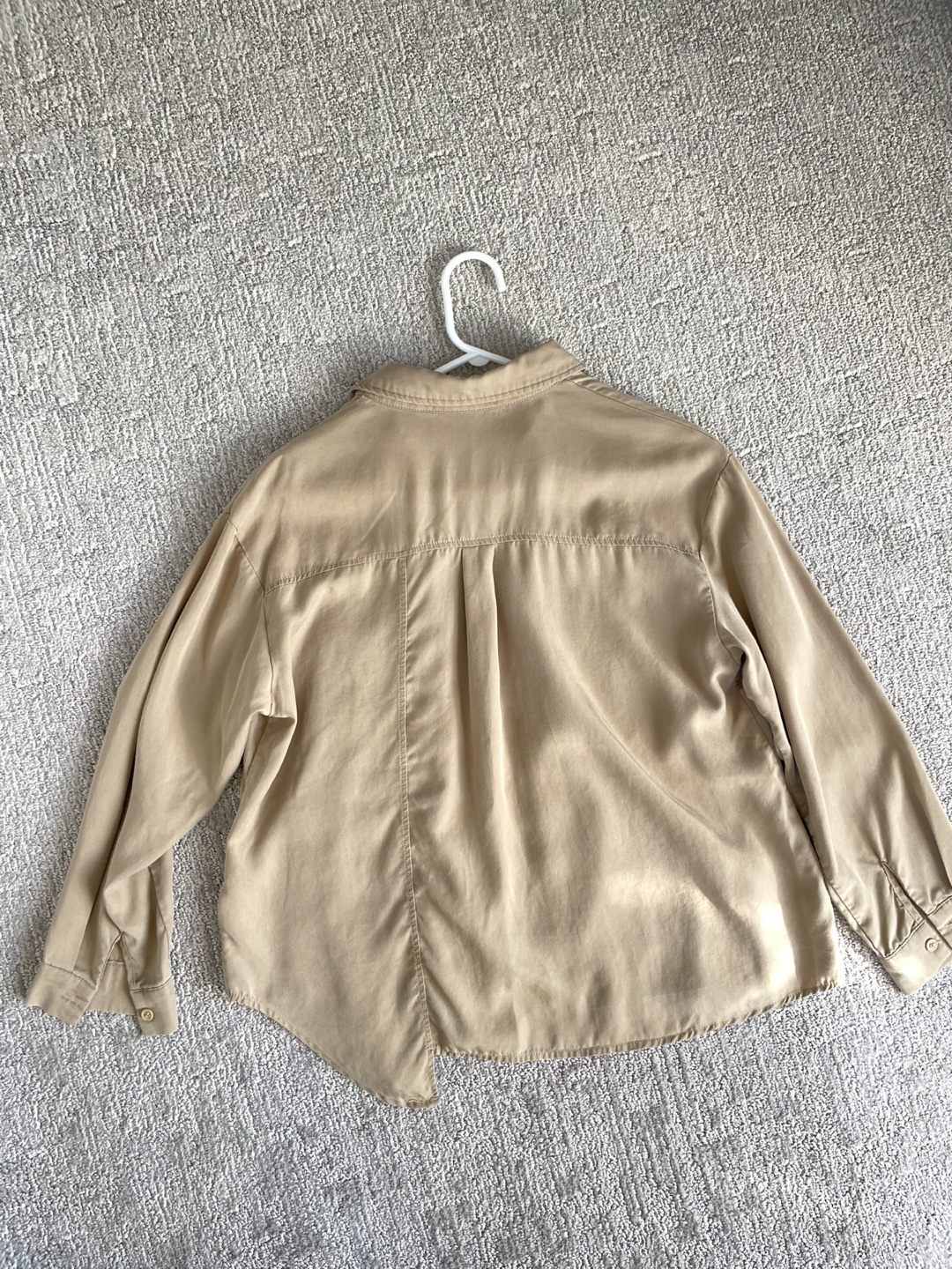 Flower & Say Beige Button-Down Shirt - photo 5