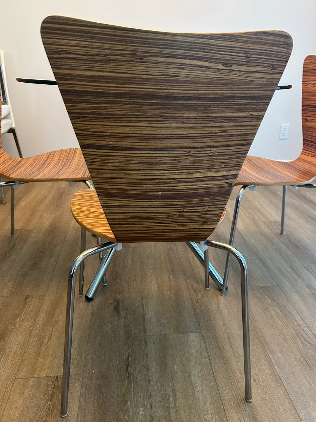 Modern Wood Grain Dining Chairs image indicator(3)