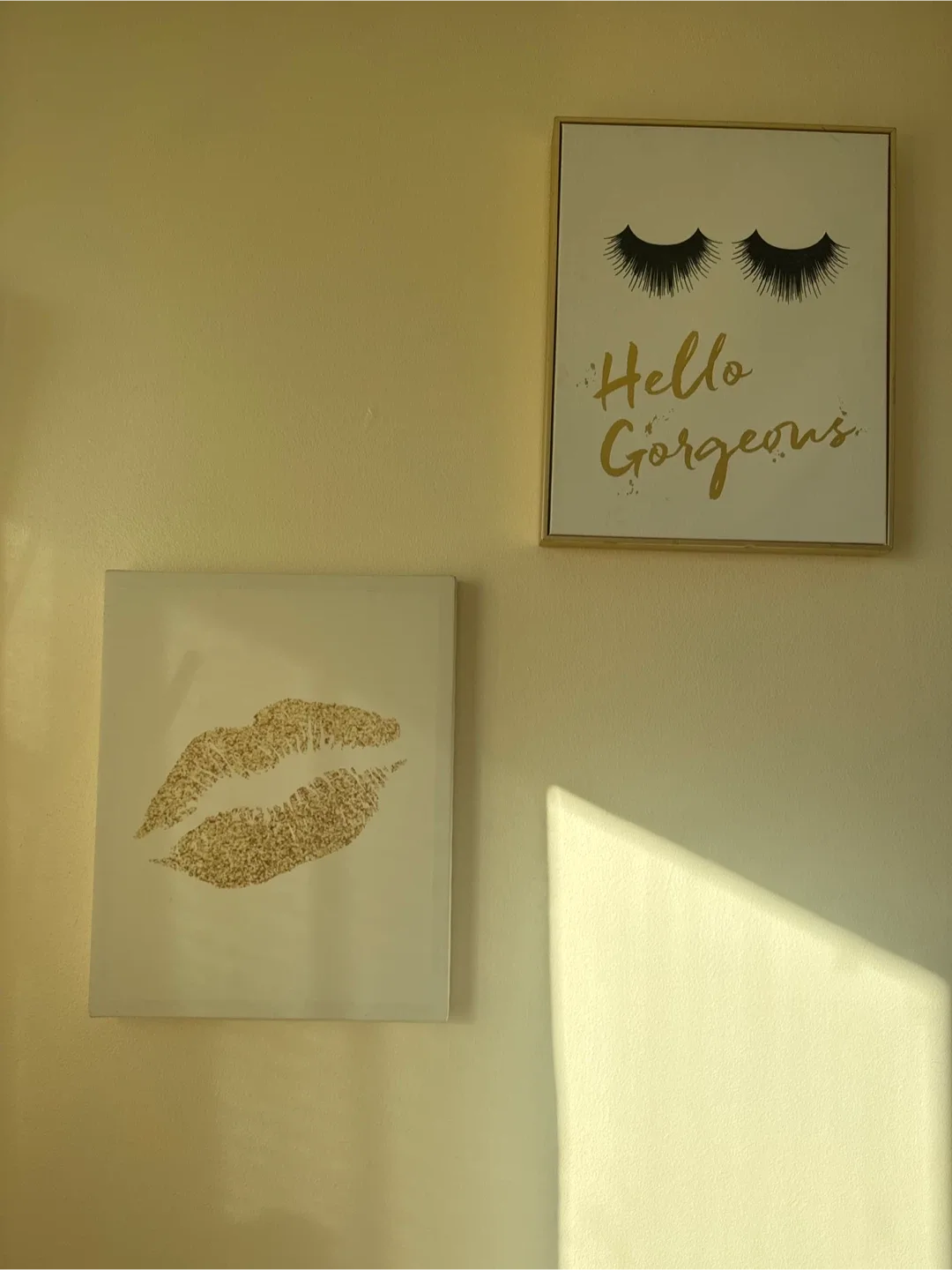 Hello Gorgeous & Lips Wall Art Set thumbnail