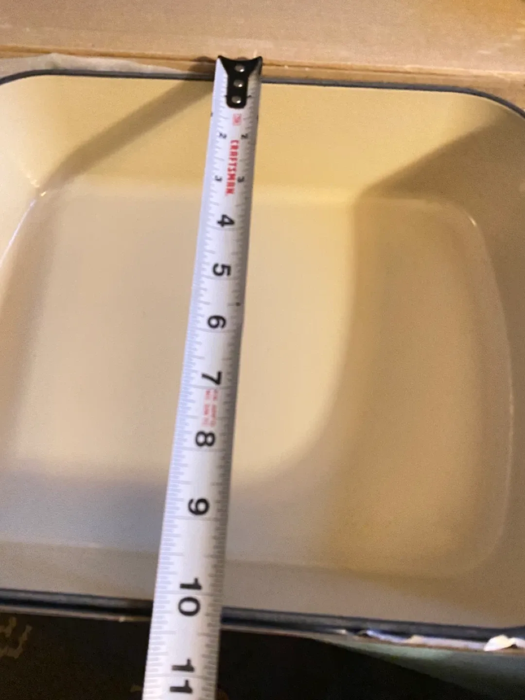 Le Creuset Enameled Cast Iron Rectangular Roaster image indicator(4)