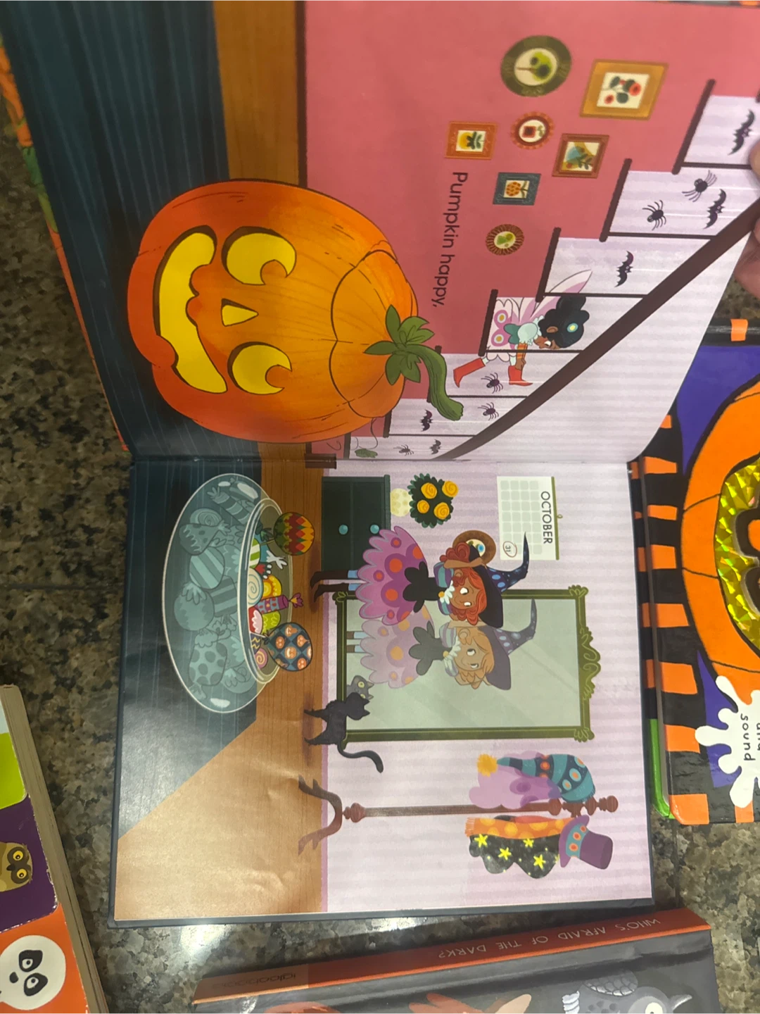 Halloween Kids Books Lot 🥕 - photo 3