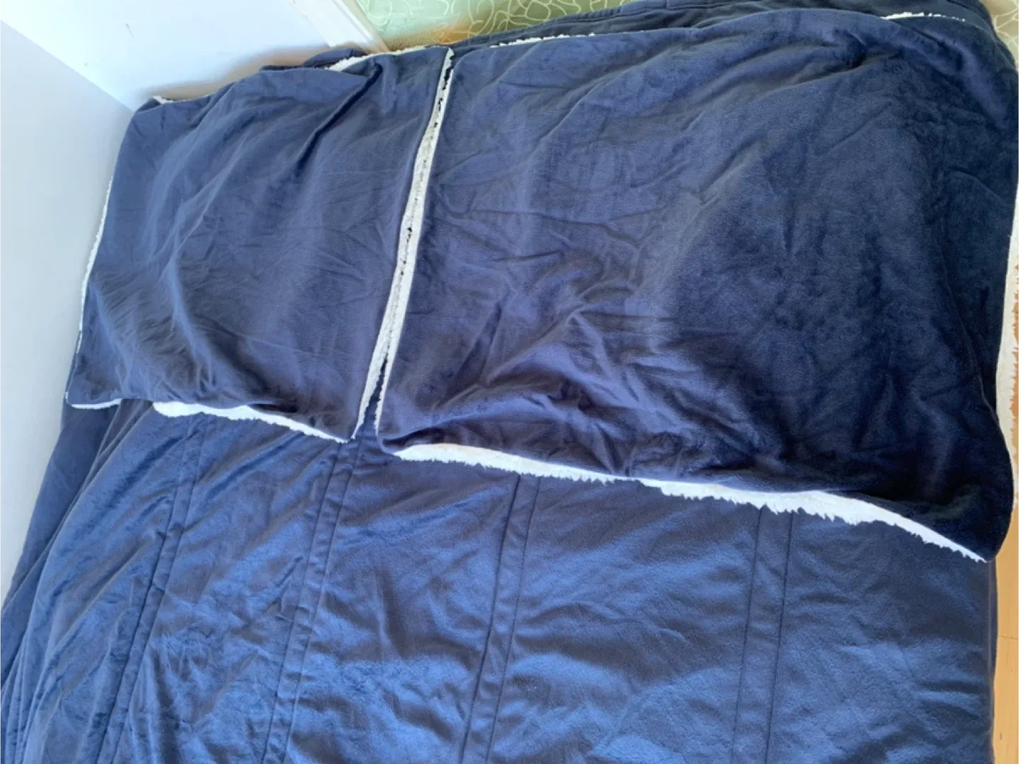 Life at Home Full/Queen Comforter Set image indicator(4)