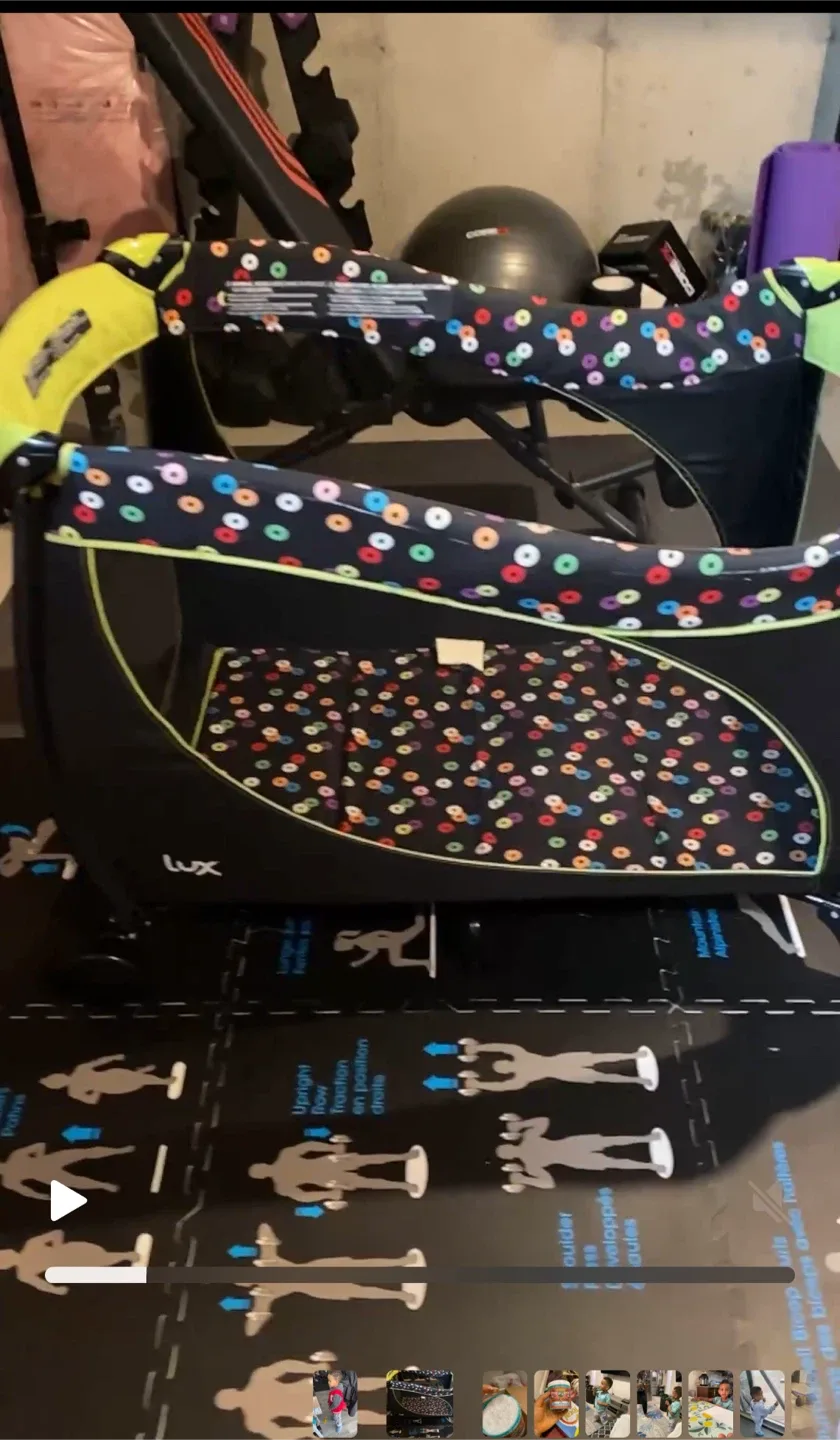 Baby Playard - Excellent Condition! image indicator(2)