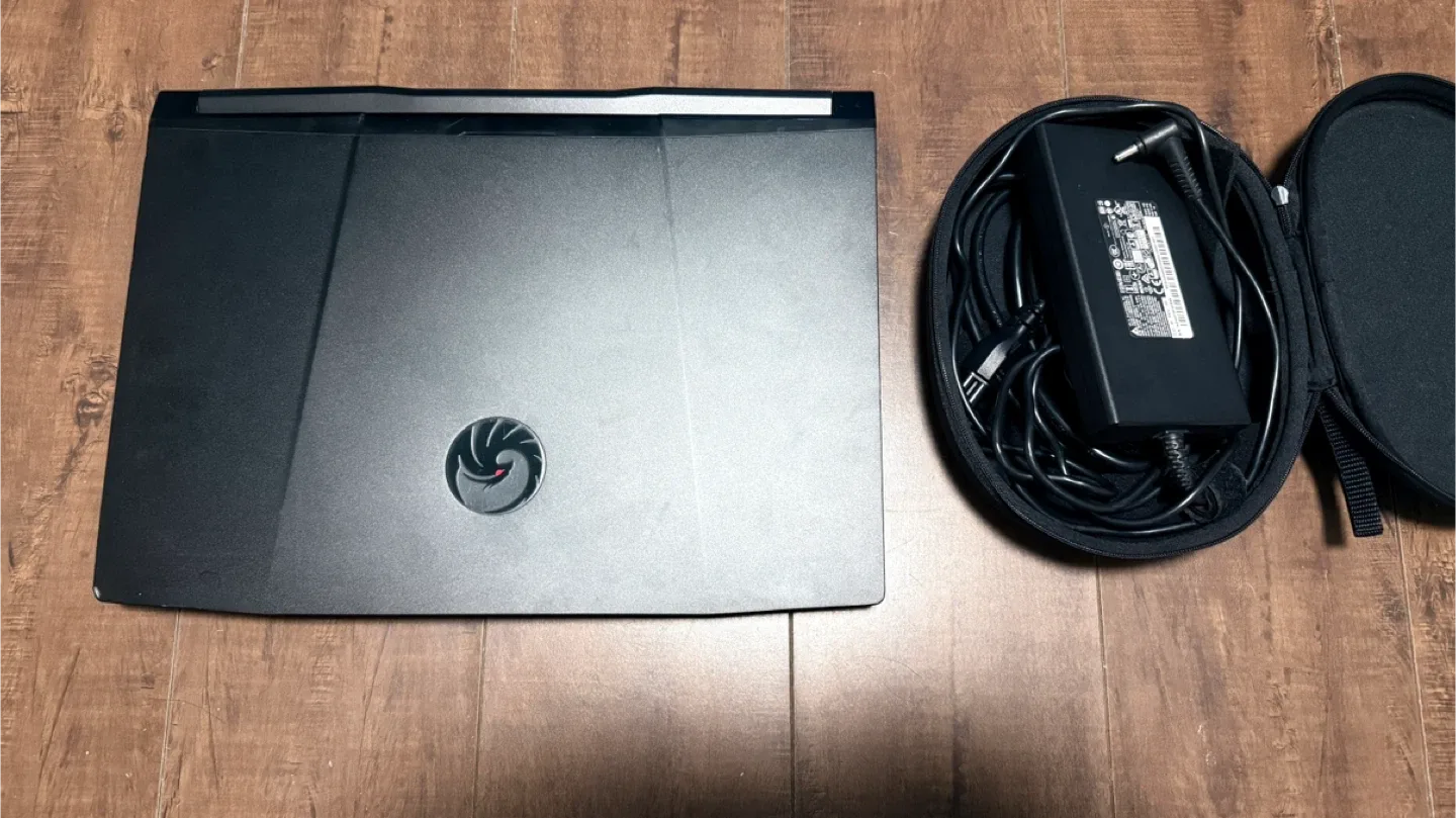 MSI Alpha 15 Gaming Laptop image indicator(2)