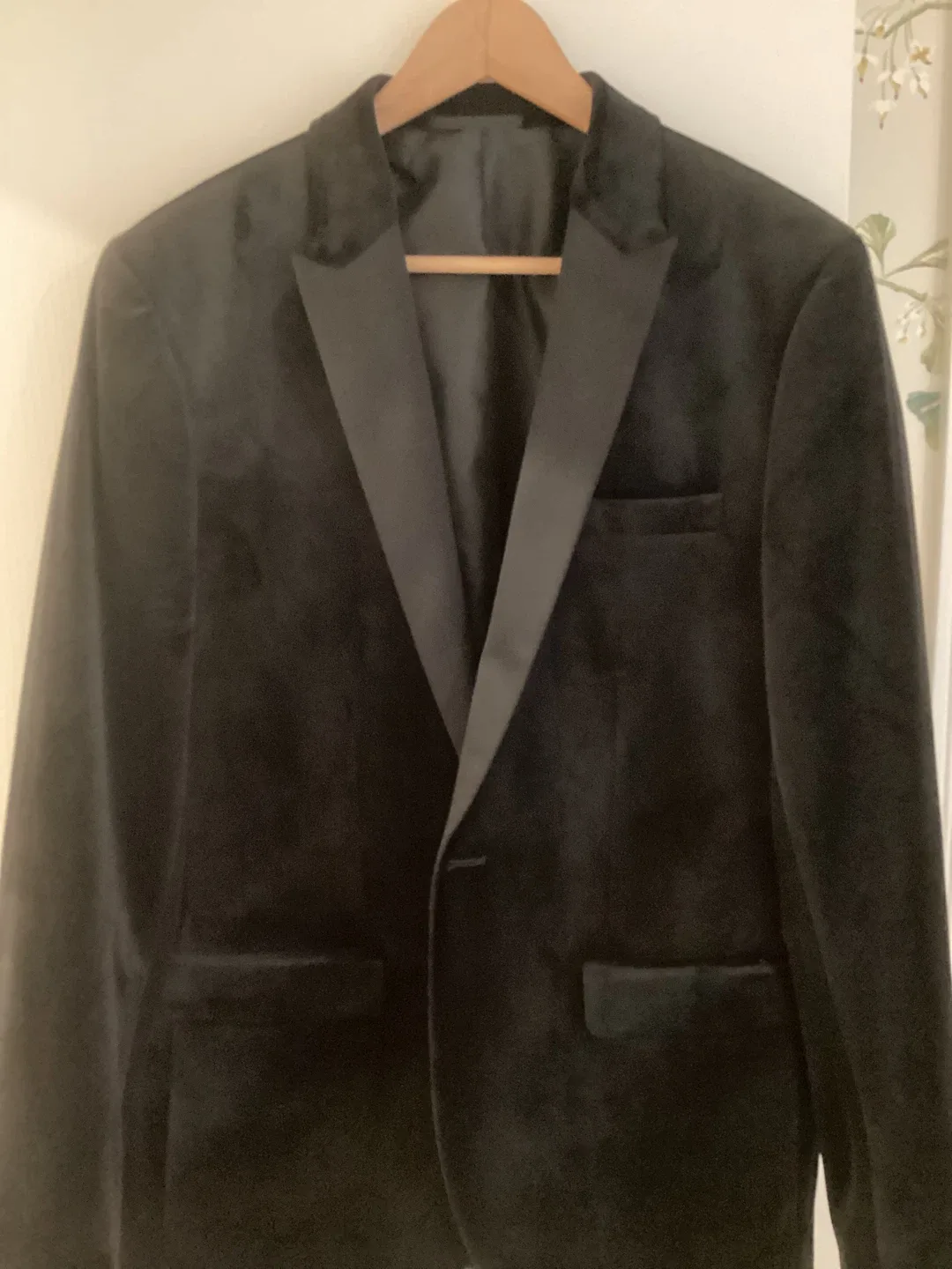 Topman Black Velvet Blazer - Size US 42R thumbnail
