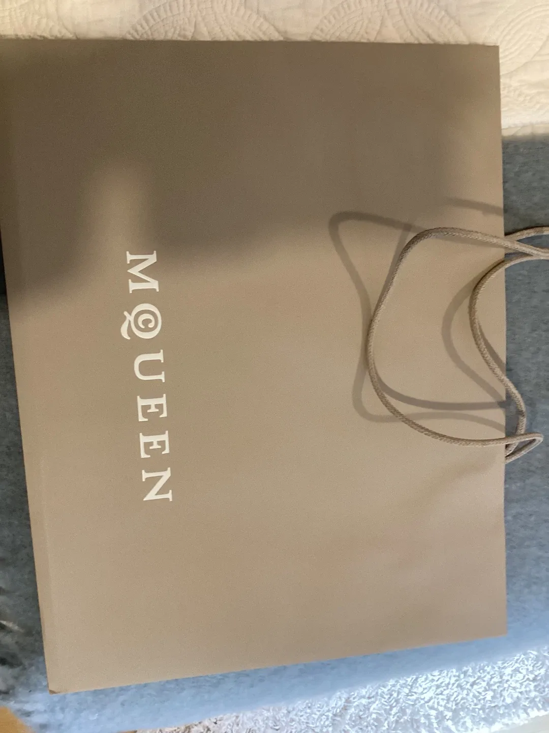 Alexander McQueen Larry Sneakers - White/Black - Size 42 image indicator(5)