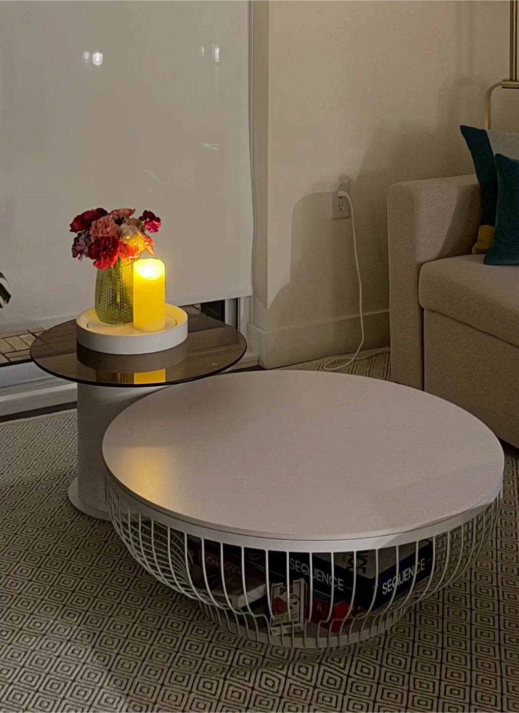 Mother and Child Coffee Table image indicator(2)