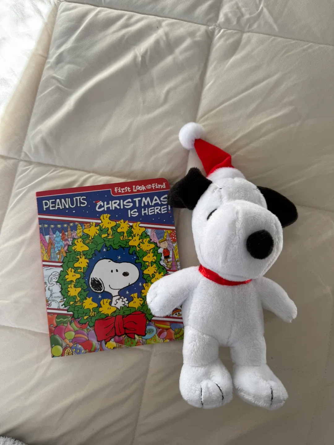 Peanuts Snoopy Christmas Plush and Book thumbnail
