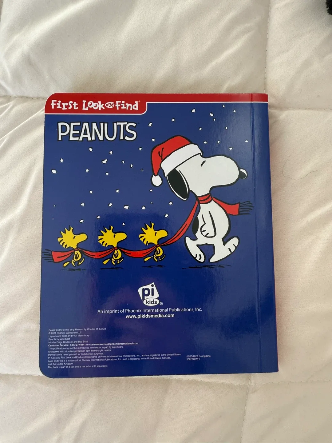 Peanuts Snoopy Christmas Plush and Book image indicator(4)