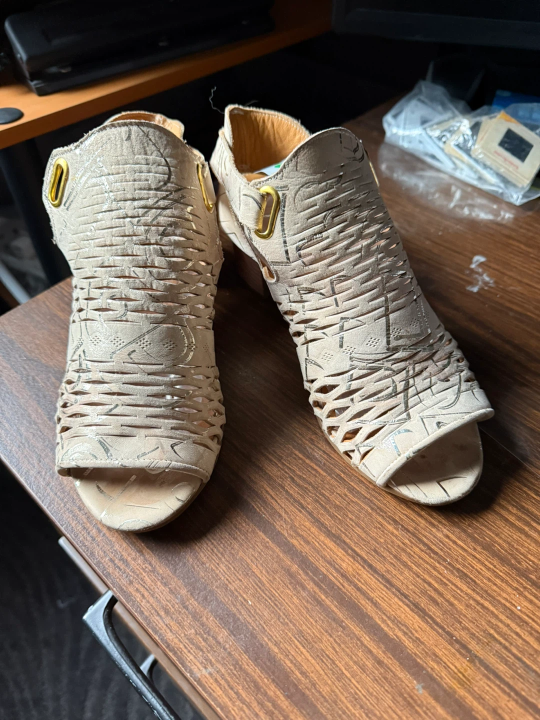 Matisse Cream Leather Heels - Size 7 - photo 4