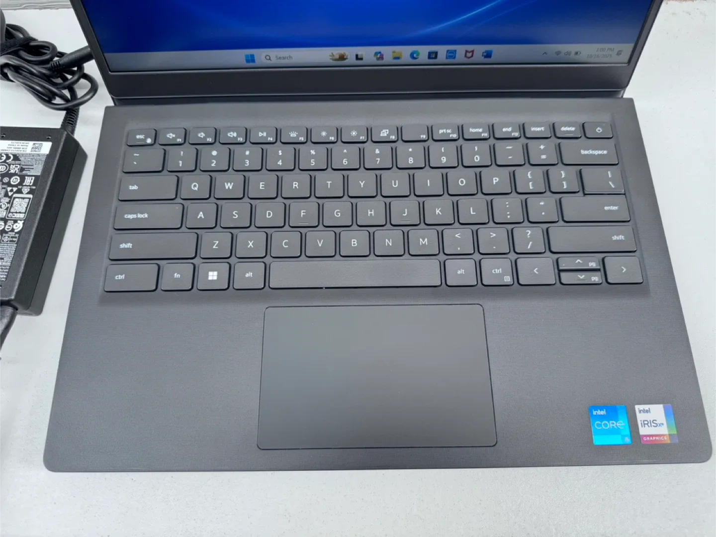 Dell New Laptop I5-12th.Gen. 16/512GB. Win 11 image indicator(9)