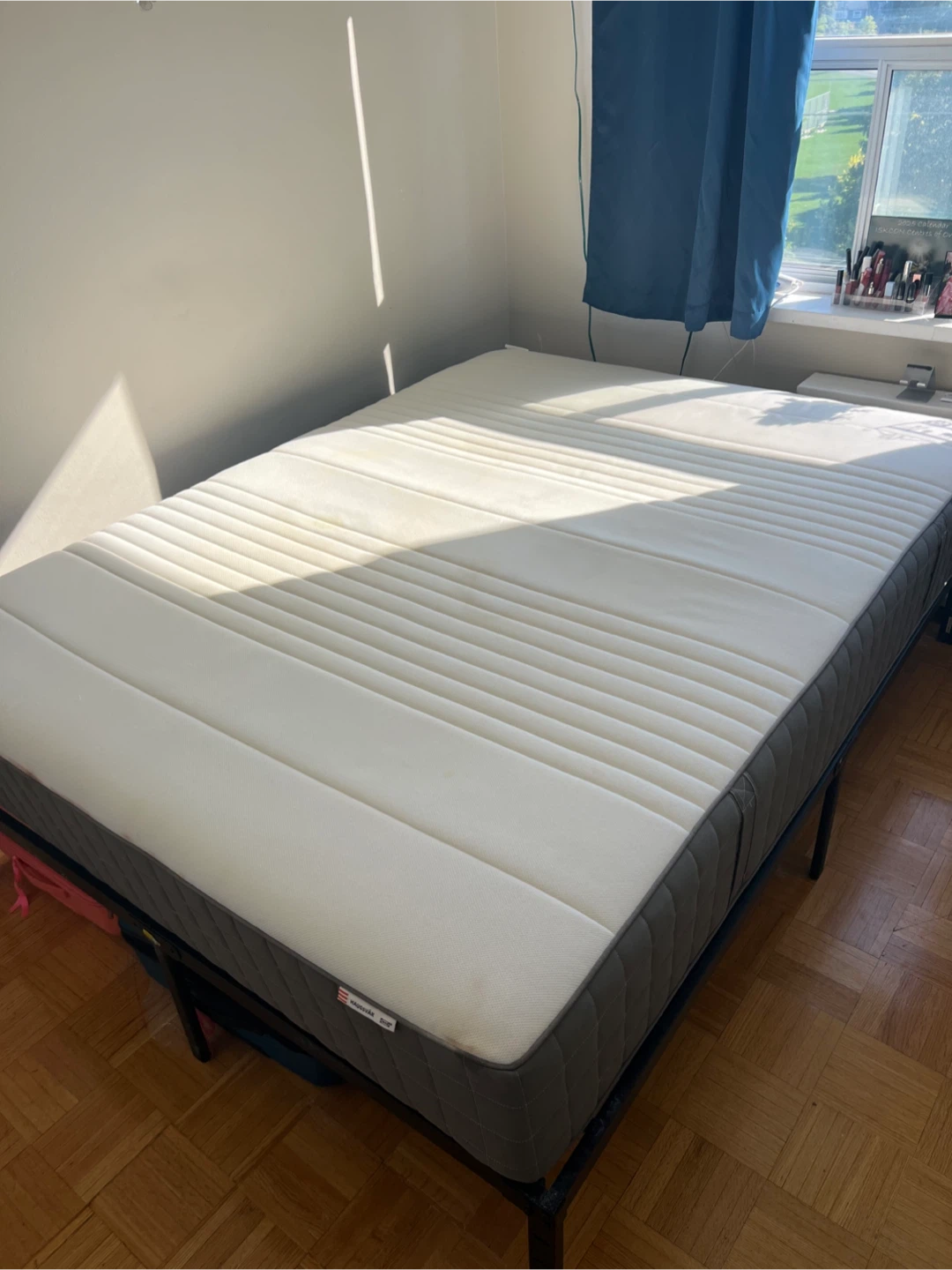 IKEA Queen Hybrid mattress, Firm/Dark gray - photo 2