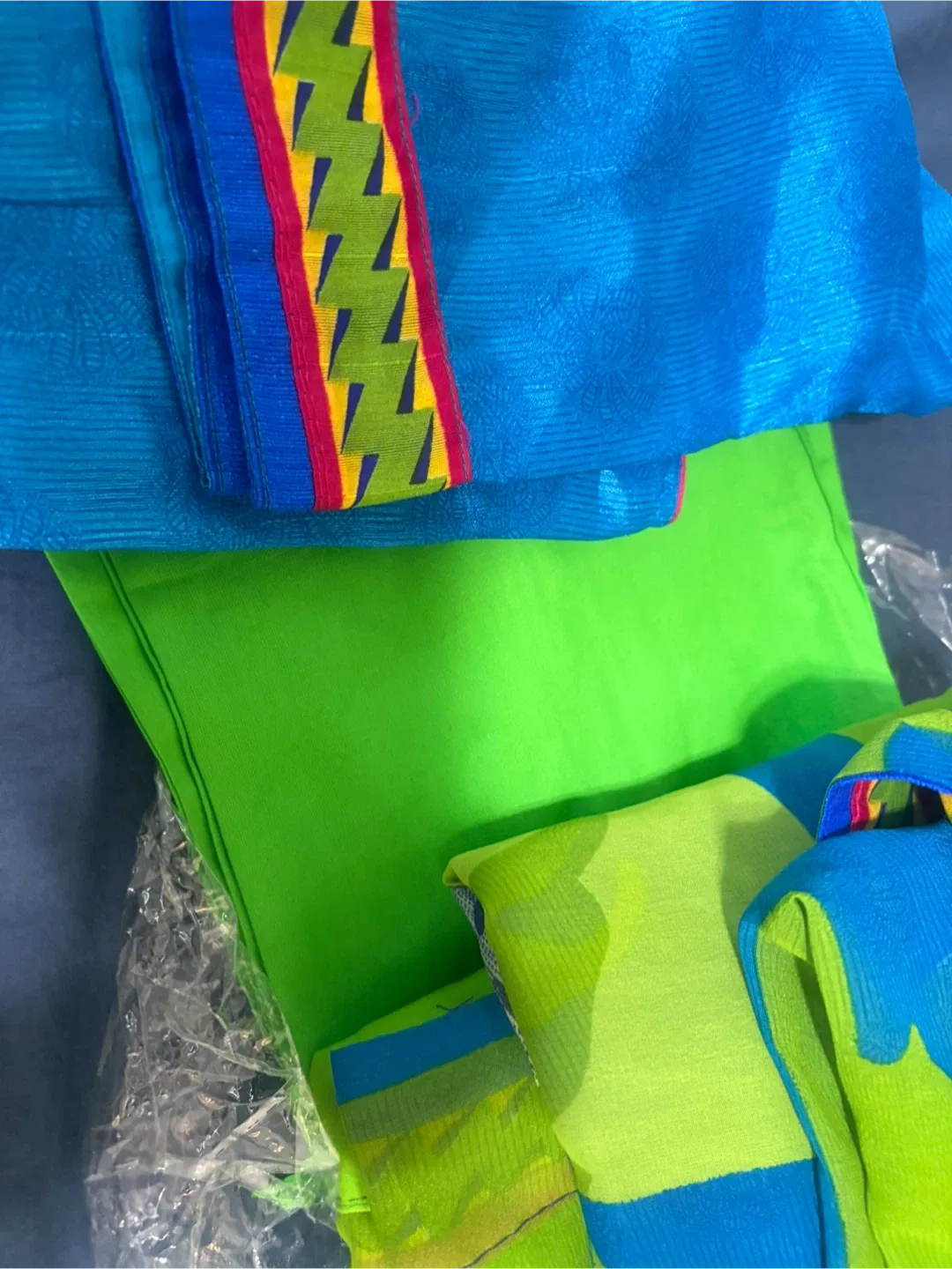 Saree image indicator(2)