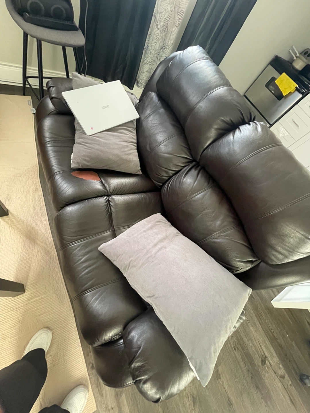 Brown Leather Reclining Sofa - photo 3