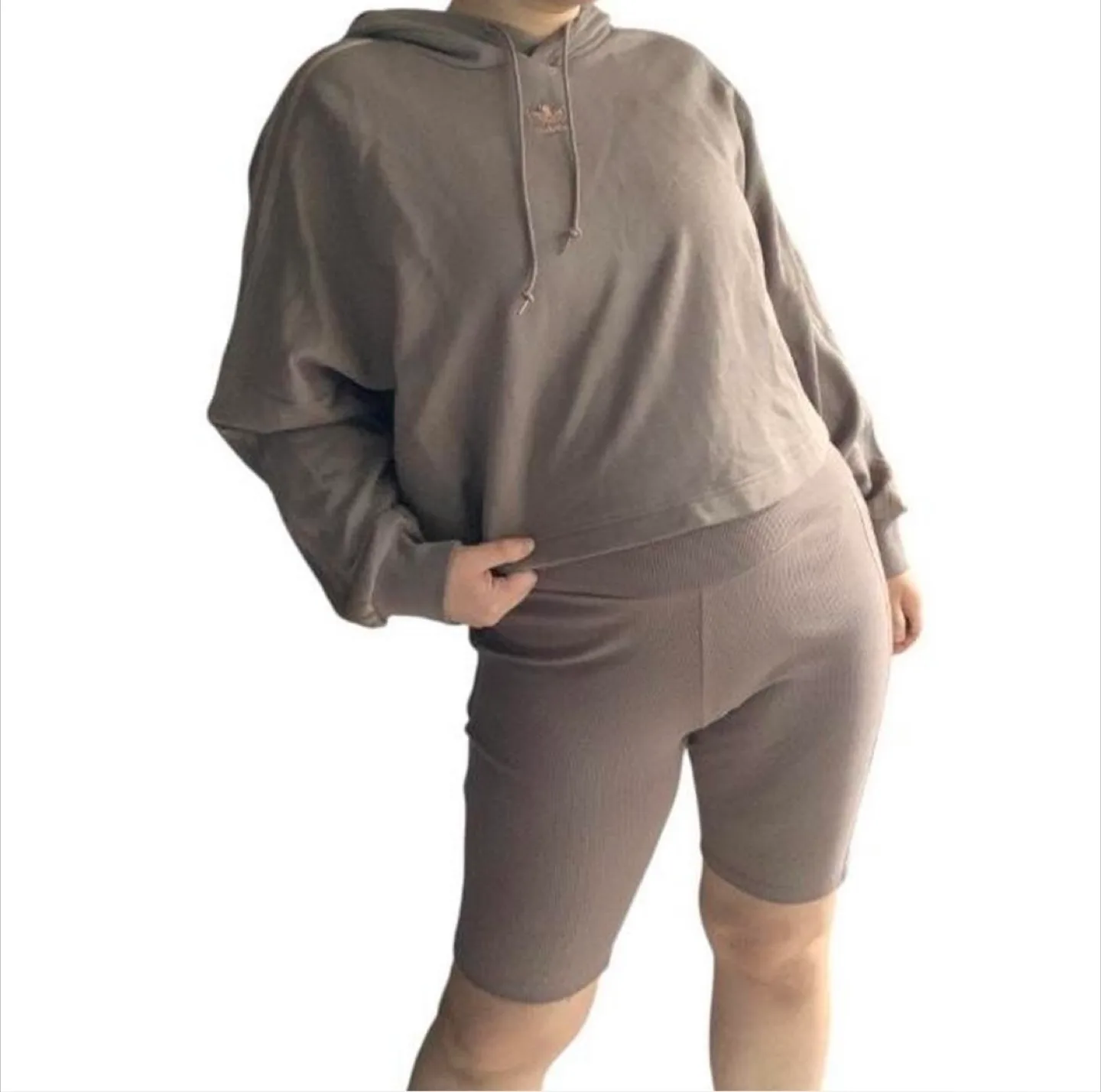 NWT Vintage 2000s Limited Collection Adidas Set image indicator(3)