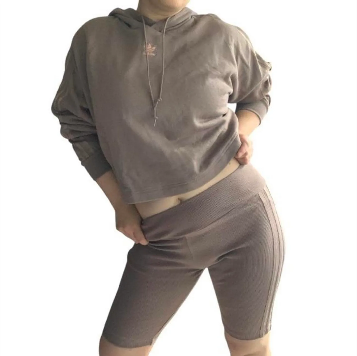 NWT Vintage 2000s Limited Collection Adidas Set image indicator(4)