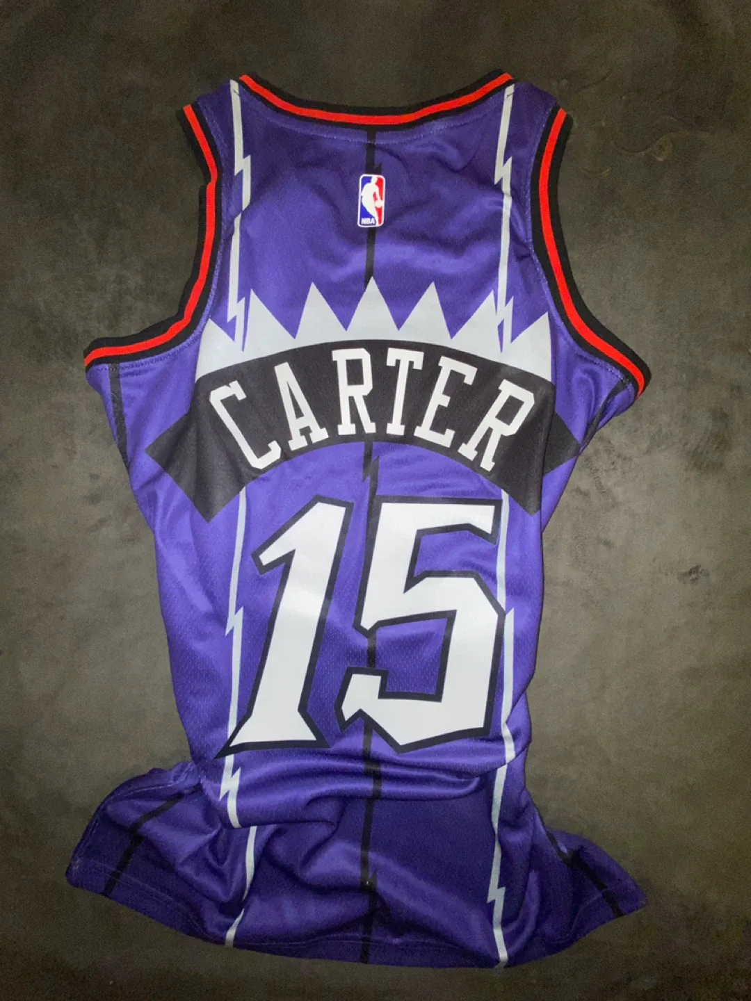 Nike Raptors Carter #15 Jersey - Size 40 image indicator(4)
