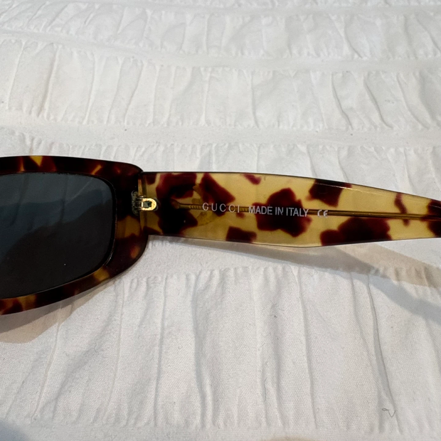 Gucci Tortoise Shell Sunglasses - photo 4