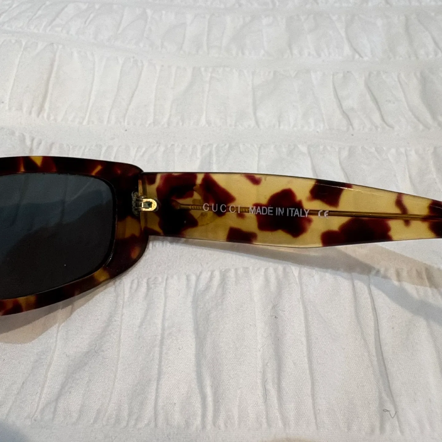 Gucci Tortoise Shell Sunglasses image indicator(4)