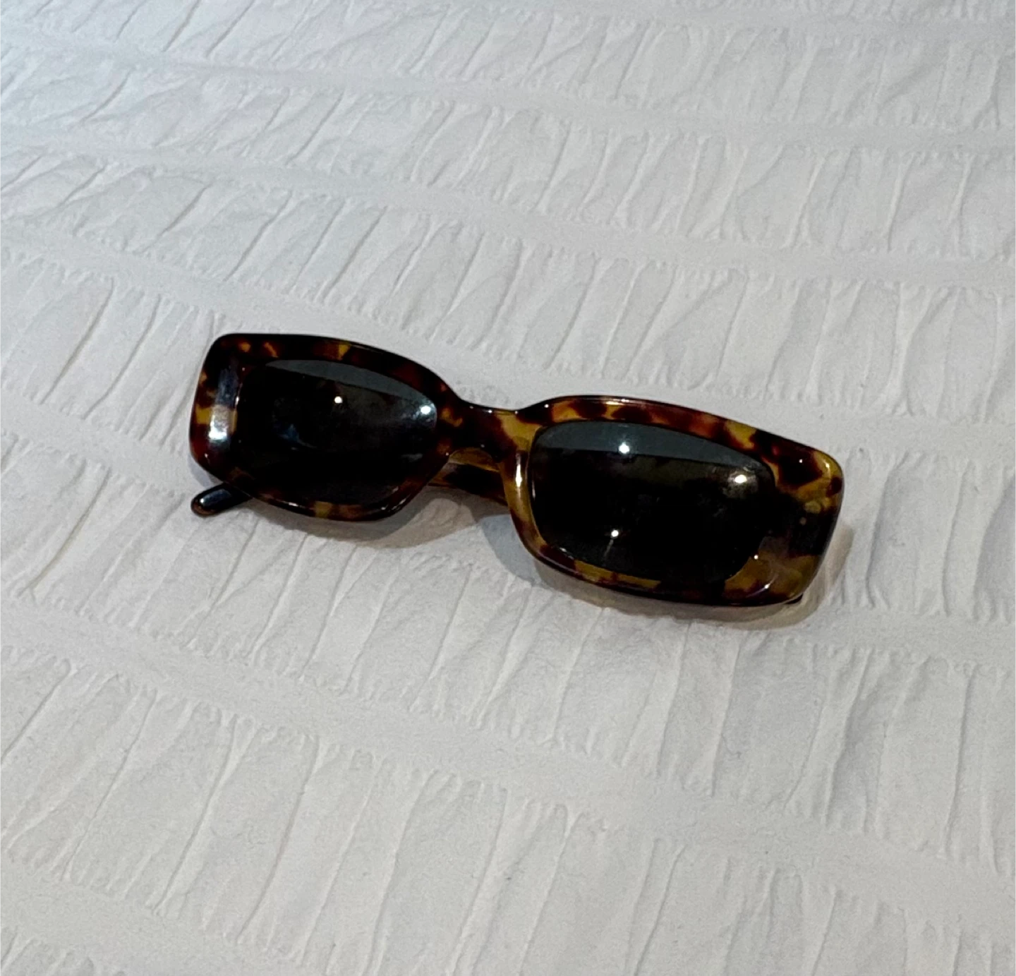 Gucci Tortoise Shell Sunglasses - photo 3