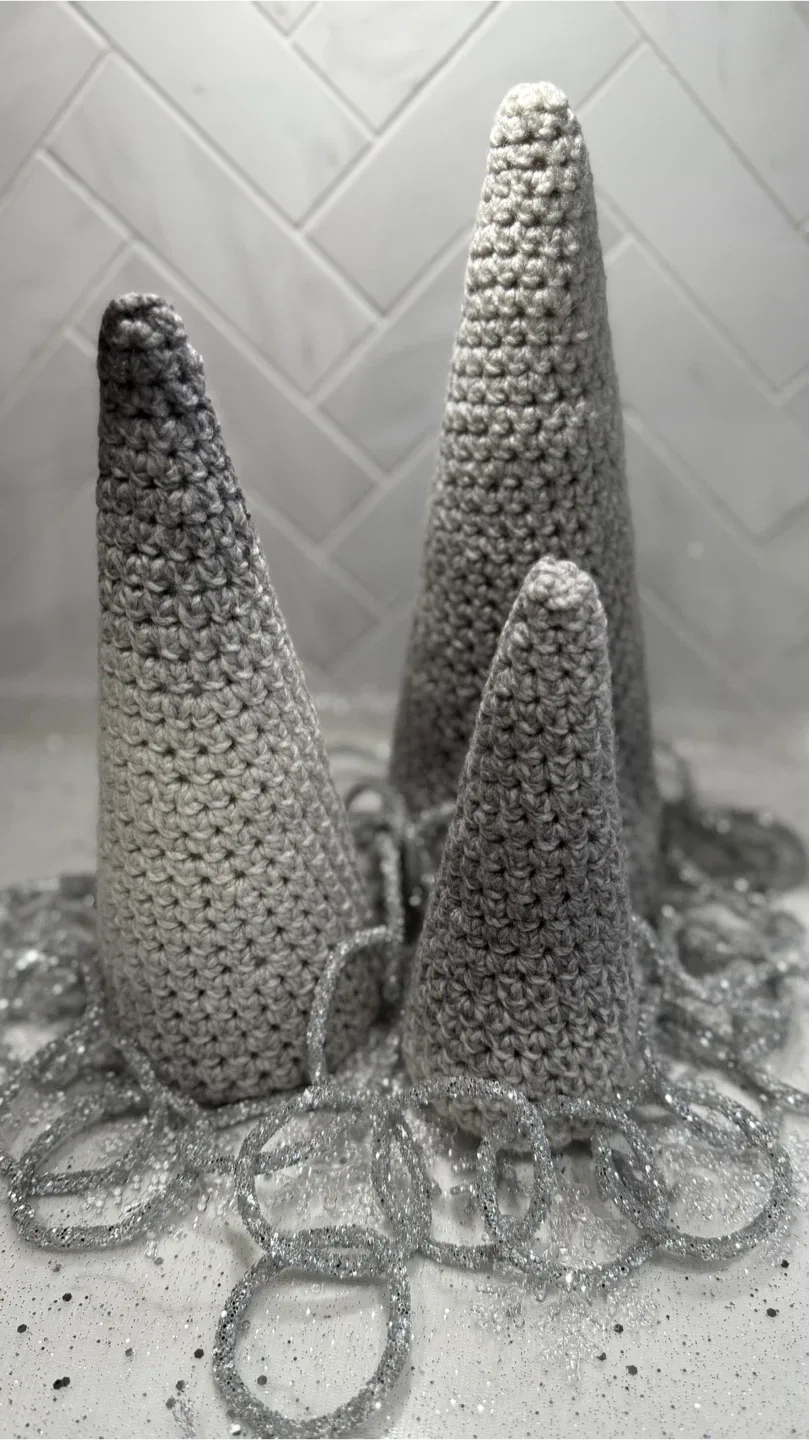 Handmade knit ombré trees - packaged for gifting image indicator(3)